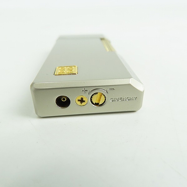 実際に弊社で買取させて頂いたGIVENCHY/ジバンシー ガスライター シルバー/ゴールドの画像 2枚目
