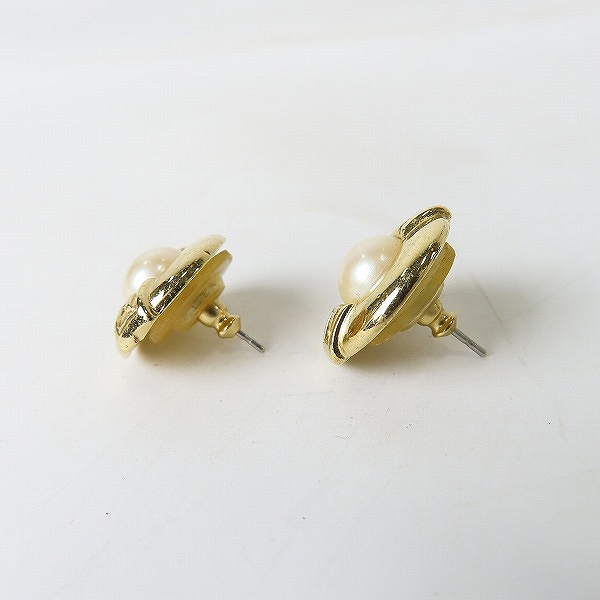 実際に弊社で買取させて頂いたGIVENCHY/ジバンシィ Simulated Pearl Gロゴ×フェイクパール ピアスの画像 1枚目