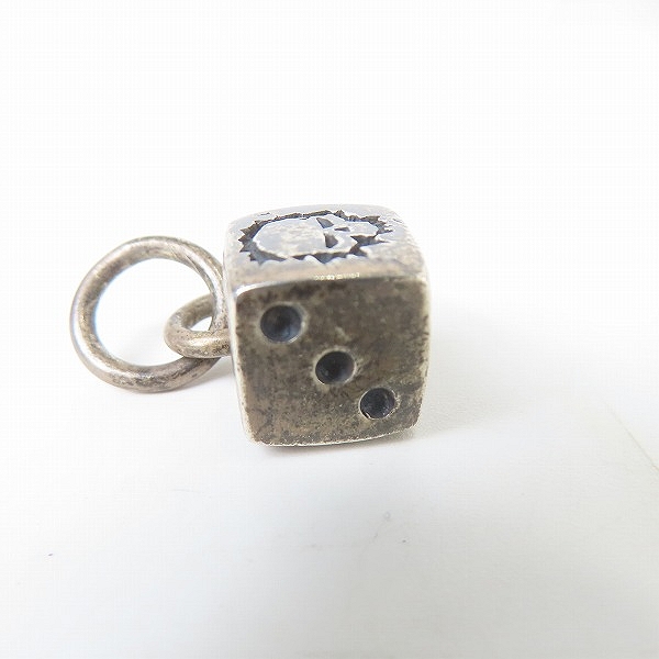実際に弊社で買取させて頂いたCRAZY PIG DESIGNS/クレイジーピッグ SKULL DICE PENDANT/スカルダイス ペンダントトップの画像 2枚目