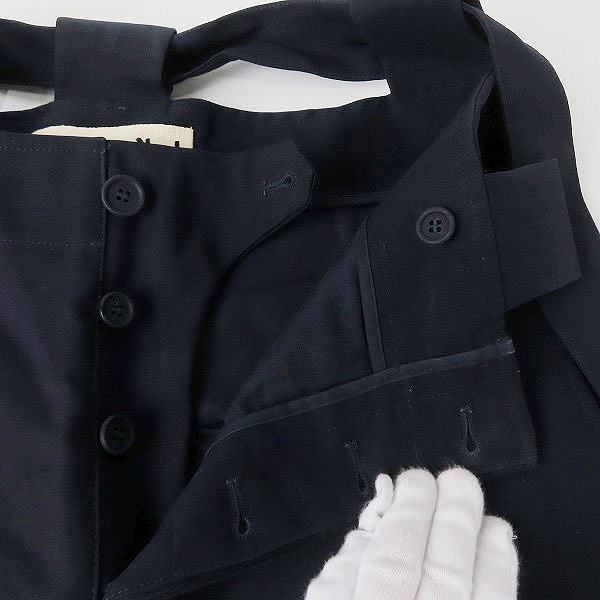 実際に弊社で買取させて頂いたMARNI/マルニ ベロクロ セットアップ ジャケット/M05BN0028 S47589/48 パンツ/M05KA0037 S47589/46の画像 5枚目