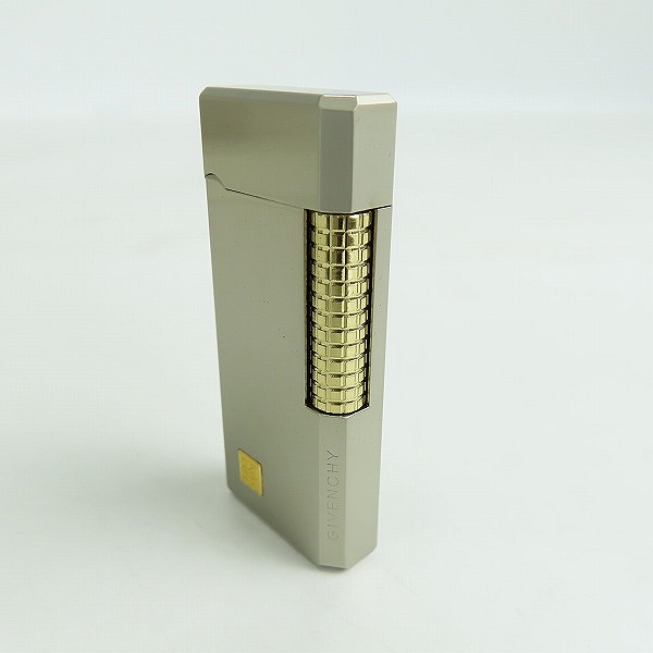 実際に弊社で買取させて頂いたGIVENCHY/ジバンシー ガスライター シルバー/ゴールドの画像 3枚目