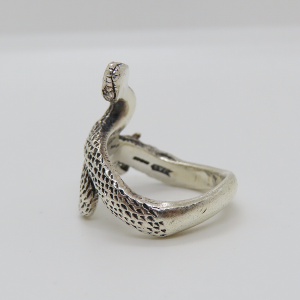 実際に弊社で買取させて頂いたCRAZY PIG/クレイジーピッグ BOOMSLANG SNAKE RING/スネークリング 15.5-16.5号の画像 2枚目