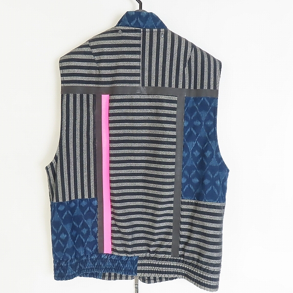 実際に弊社で買取させて頂いたMARC JACOBS/マークジェイコブス 切り替え　ジップアップベスト  Sの画像 1枚目