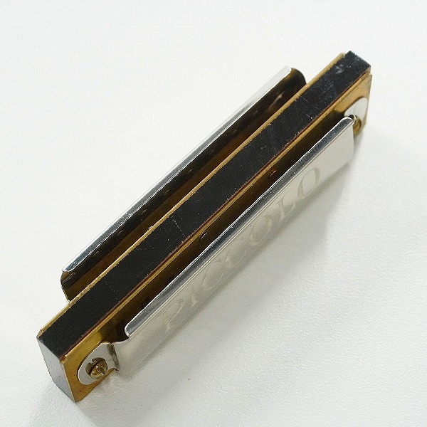 実際に弊社で買取させて頂いたM.HOHNER/ホーナー 214/20 C調子 PICCOLO ピッコロ 10ホール ハーモニカ ケース付きの画像 4枚目