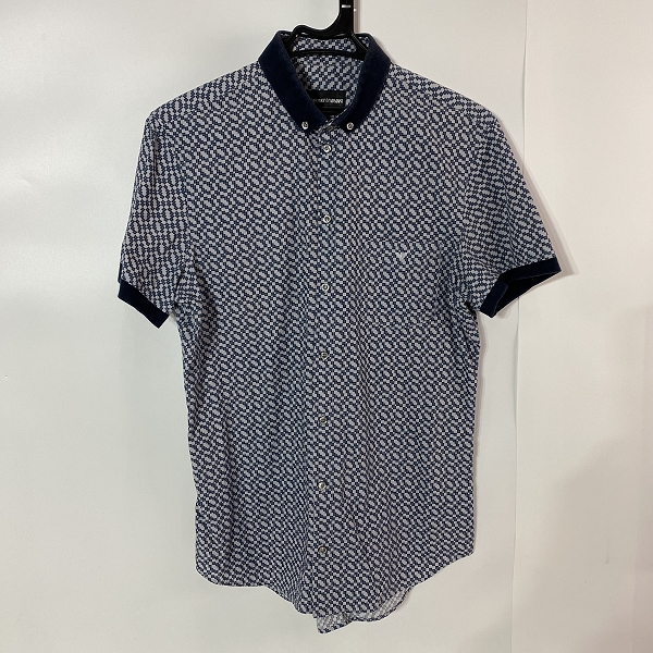実際に弊社で買取させて頂いたEMPORIO ARMANI/エンポリオアルマーニ 総柄 半袖ボタンシャツ/39