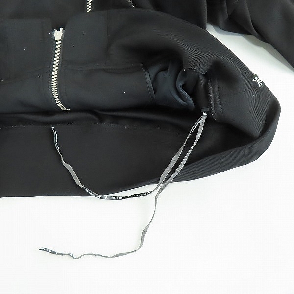 実際に弊社で買取させて頂いたmastermind JAPAN/マスターマインドジャパン 袖スカル トラックジャケット MJ17P01-Bl033-600/Lの画像 5枚目