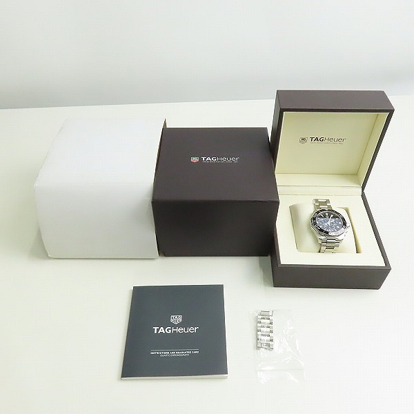 実際に弊社で買取させて頂いた【未使用/動作未確認】TAG Heuer/タグホイヤー アクアレーサー クロノグラフ 300m 43mm クォーツ腕時計 CAY111A.BA0927の画像 9枚目