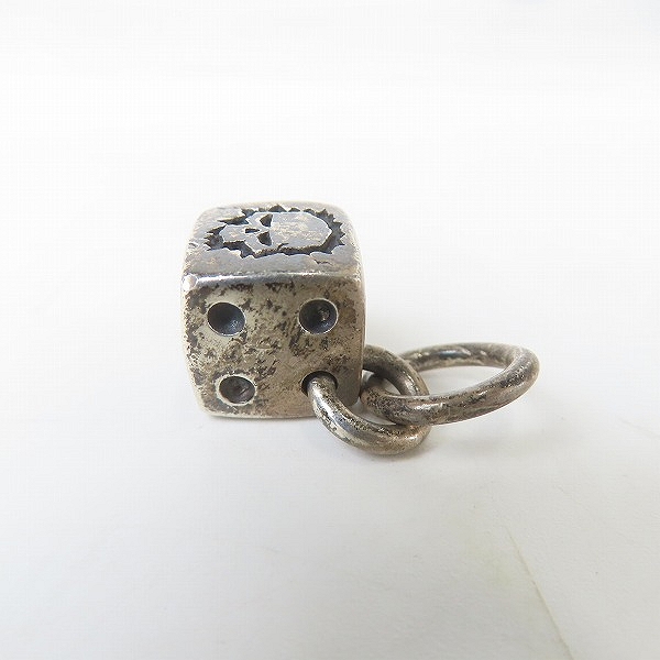 実際に弊社で買取させて頂いたCRAZY PIG DESIGNS/クレイジーピッグ SKULL DICE PENDANT/スカルダイス ペンダントトップの画像 1枚目