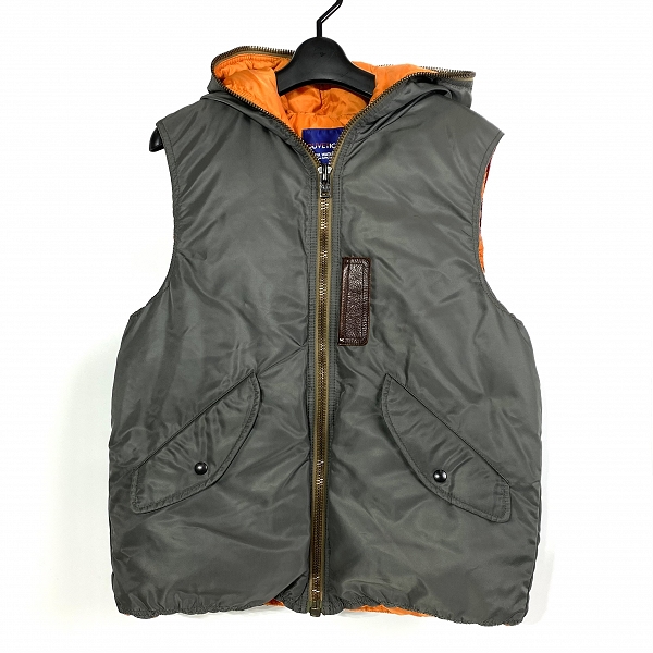 実際に弊社で買取させて頂いたコムデギャルソン ジュンヤワタナベマン×デュベティカ  ダウンベスト カーキ WH-V401/XS