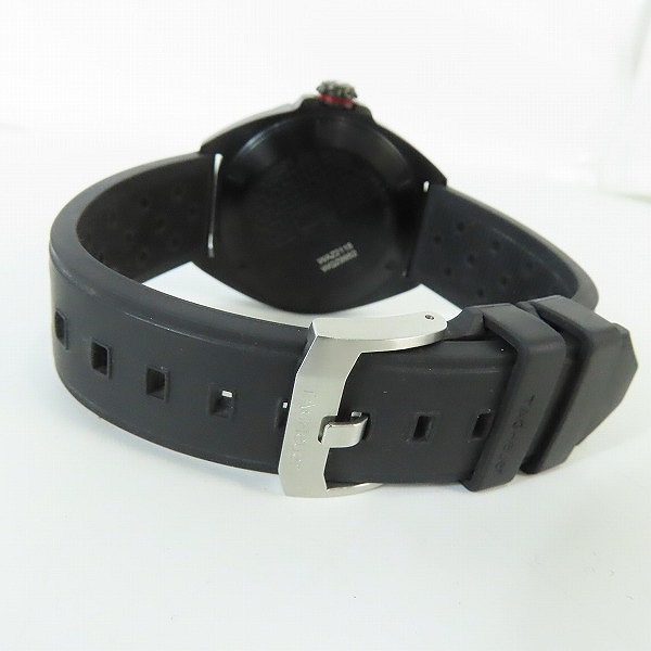 実際に弊社で買取させて頂いたTAG HEUER/タグホイヤー フォーミュラー1 フルブラック デイト キャリバー5 自動巻き 黒文字盤 腕時計 WAZ2115.FT8023の画像 3枚目