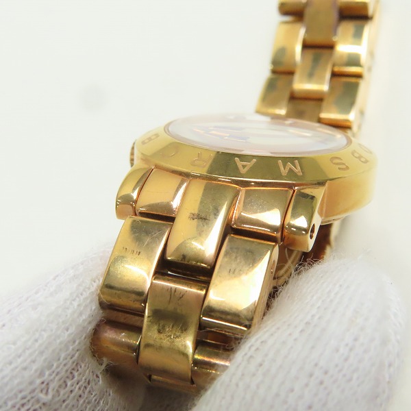 実際に弊社で買取させて頂いたMARC BY MARC JACOBS/マークバイマークジェイコブス クォーツ 腕時計【動作未確認】の画像 5枚目