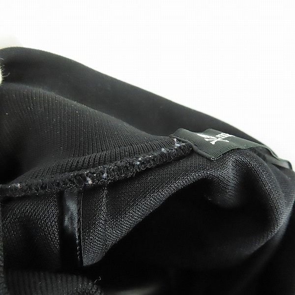 実際に弊社で買取させて頂いたmastermind JAPAN/マスターマインドジャパン 袖スカル トラックジャケット MJ17P01-Bl033-600/Lの画像 6枚目