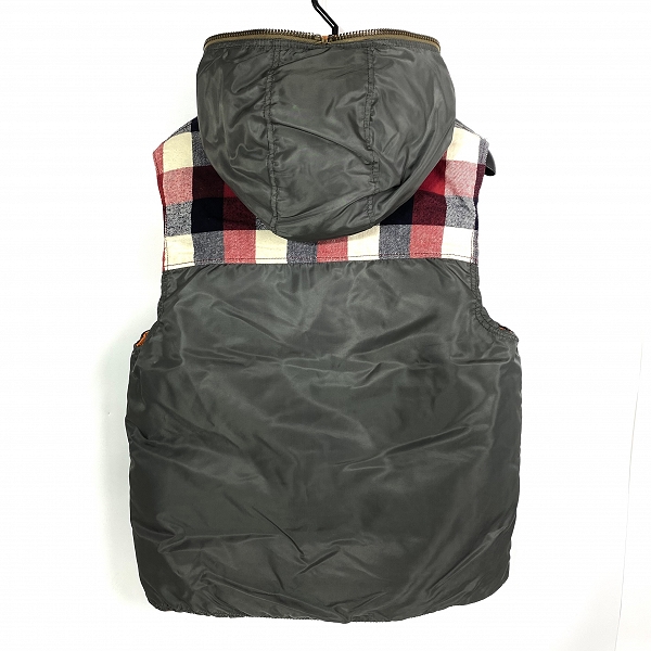 実際に弊社で買取させて頂いたコムデギャルソン ジュンヤワタナベマン×デュベティカ  ダウンベスト カーキ WH-V401/XSの画像 1枚目