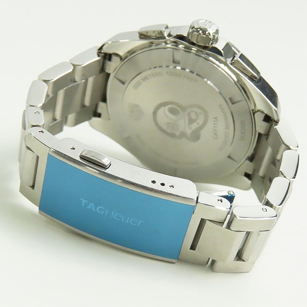 実際に弊社で買取させて頂いた【未使用/動作未確認】TAG Heuer/タグホイヤー アクアレーサー クロノグラフ 300m 43mm クォーツ腕時計 CAY111A.BA0927の画像 3枚目