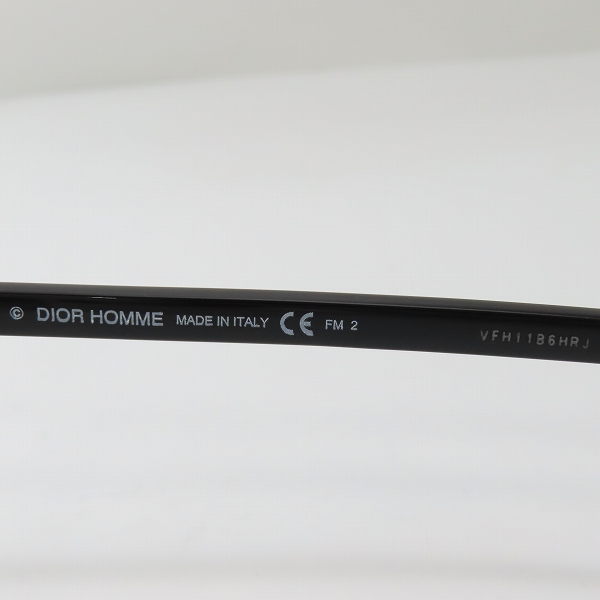 実際に弊社で買取させて頂いたDIOR HOMME/ディオールオム サングラス/アイウェア BLACKTIE263S 9001Iの画像 6枚目