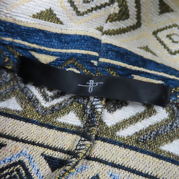 実際に弊社で買取させて頂いたNO ID./ノーアイディー  クレイジー切替ゴブランBIGフーデット゛BLZ ブルゾン　848006-549B サイズONEの画像 2枚目