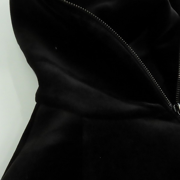 実際に弊社で買取させて頂いた【JPタグ】GIORGIO ARMANI/ジョルジオアルマーニ ベロアジップ フードパーカー Z1R330 Z1388/46の画像 5枚目