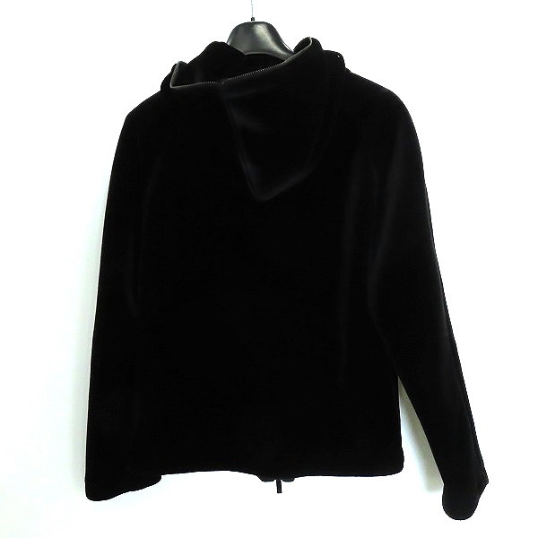 実際に弊社で買取させて頂いた【JPタグ】GIORGIO ARMANI/ジョルジオアルマーニ ベロアジップ フードパーカー Z1R330 Z1388/46の画像 1枚目