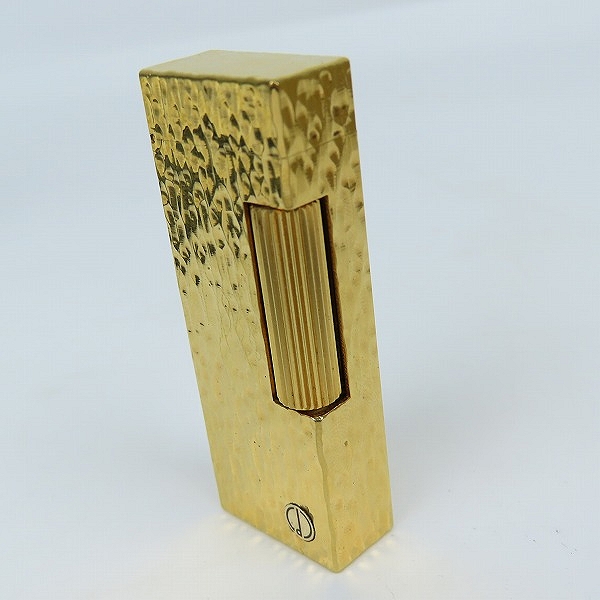 実際に弊社で買取させて頂いたDunhill/ダンヒル ガスライター サイドローラー ゴールドカラー ハンマートーン/ロゴの画像 4枚目