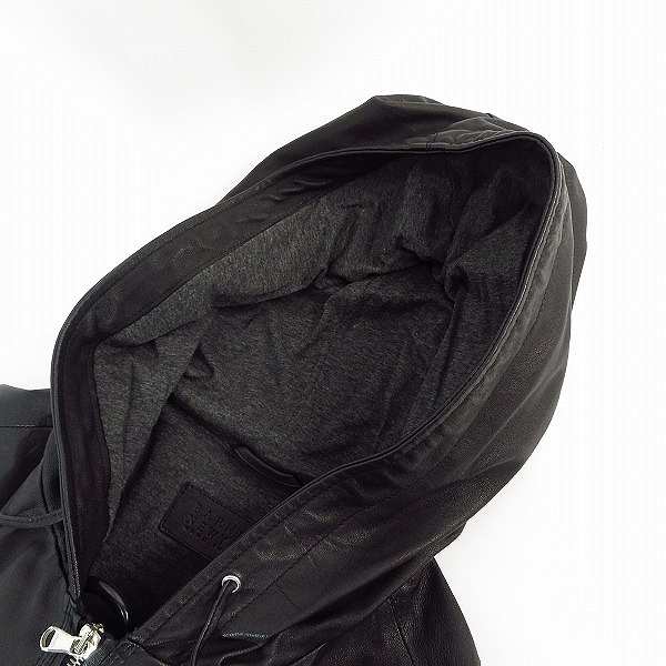 実際に弊社で買取させて頂いたBARNEYS NEW YORK/バーニーズニューヨーク フーディー ライダースジャケット /US42の画像 9枚目