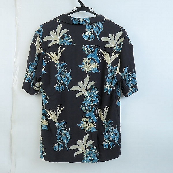 実際に弊社で買取させて頂いたCarhartt/カーハート SS HAWAIIAN FLORAL SHIRT Sの画像 1枚目