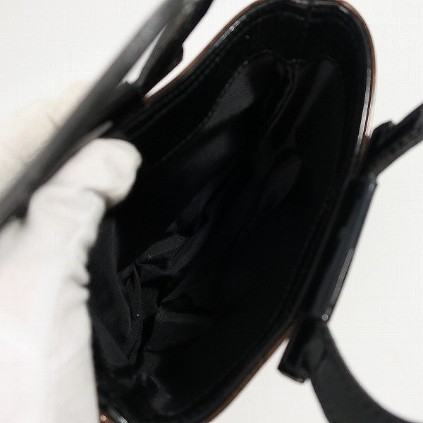 実際に弊社で買取させて頂いたCELINE/セリーヌ エナメル ポーチ/ハンドバッグの画像 3枚目