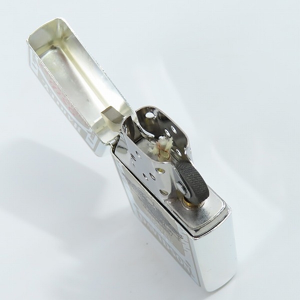 実際に弊社で買取させて頂いたZIPPO/ジッポー HARLEY DAVIDSON/ハーレーダビッドソン 95th Anniversary/95周年シリアル入り 97年製の画像 5枚目