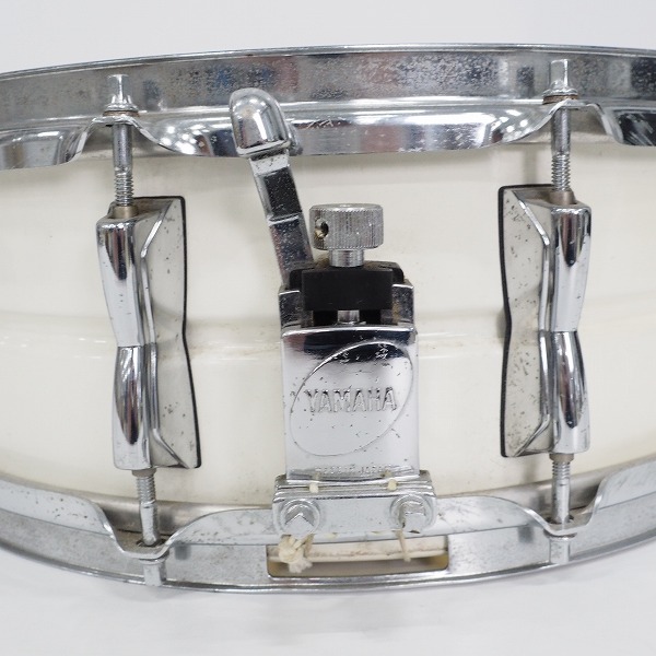 実際に弊社で買取させて頂いた【使用感有り】YAMAHA/ヤマハ SD-255S 真矢シグネチャー スネアドラム スチールシェル 14×5.5インチの画像 4枚目