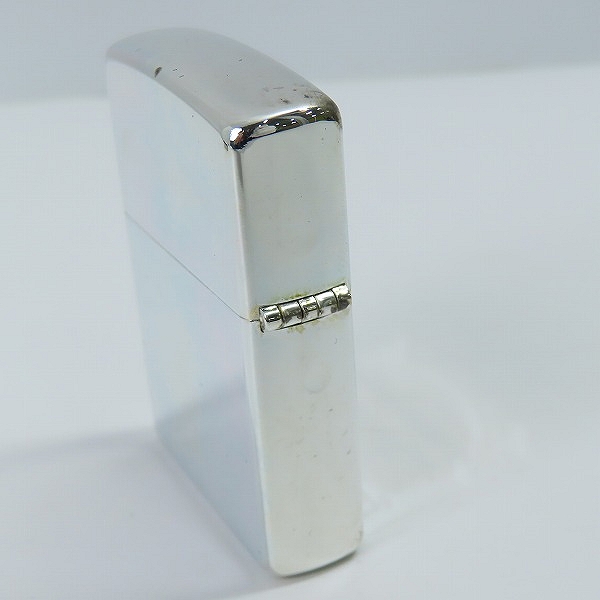 実際に弊社で買取させて頂いたZIPPO/ジッポー HARLEY DAVIDSON/ハーレーダビッドソン 95th Anniversary/95周年シリアル入り 97年製の画像 3枚目