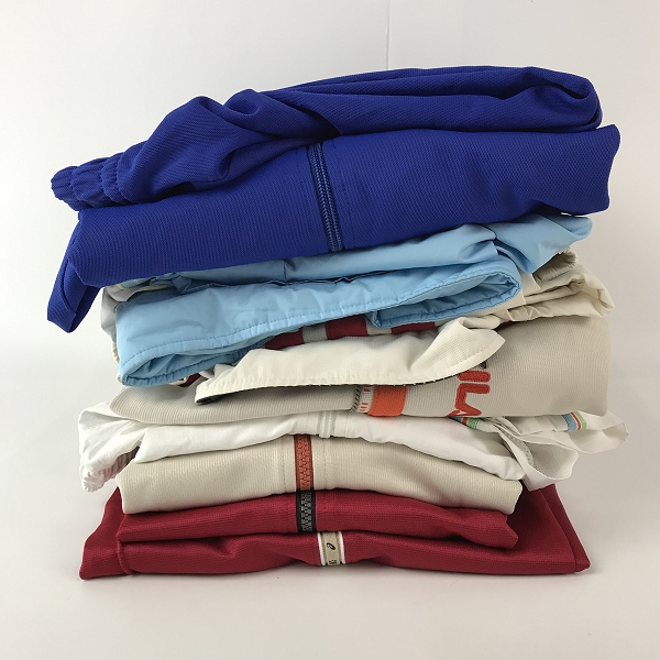 実際に弊社で買取させて頂いた【おまとめ】NIKE/ナイキ FILA/フィラ ASICS/アシックス 他 ジャケット/パンツ/セットアップの画像 1枚目