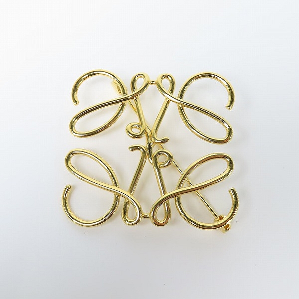 実際に弊社で買取させて頂いたLOEWE/ロエベ ANAGRAM BROOCH/アナグラム ブローチ/バッジ 111.25.020