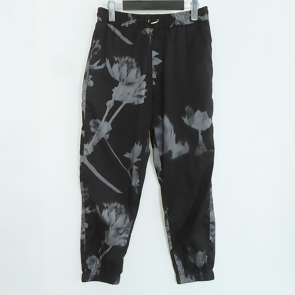 実際に弊社で買取させて頂いたPaul Smith/ポールスミス フラワー柄 ナイロン混イージーパンツ M