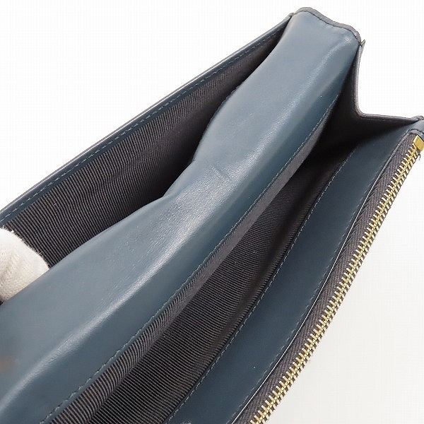 実際に弊社で買取させて頂いたBURBERRY/バーバリー 二つ折り レザー 長財布の画像 4枚目