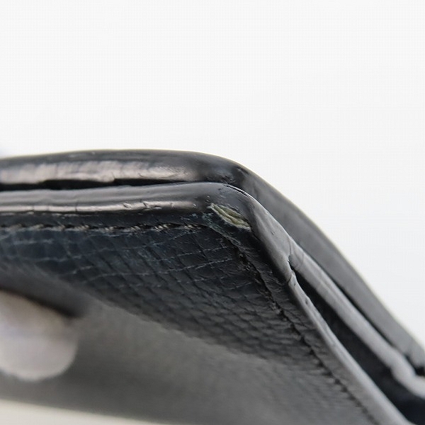 実際に弊社で買取させて頂いたBURBERRY/バーバリー 二つ折り レザー 長財布の画像 8枚目