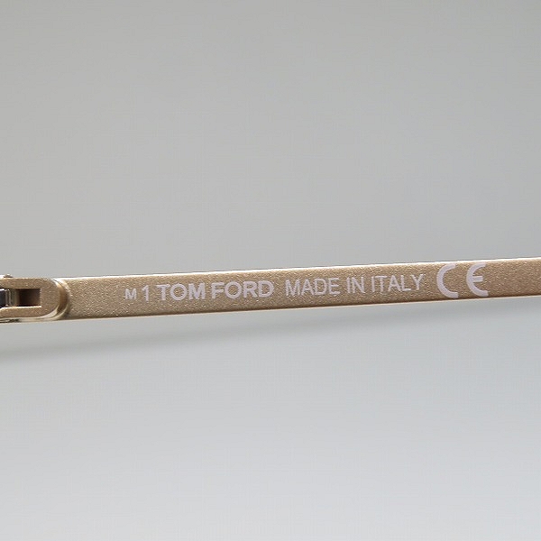 実際に弊社で買取させて頂いたTOM FORD/トムフォード コンビネーション 眼鏡/メガネフレーム TF5466 052の画像 4枚目