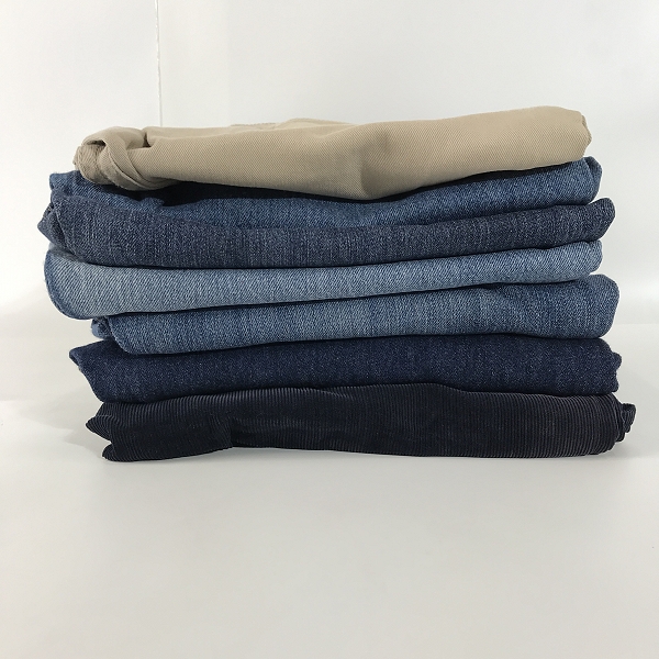実際に弊社で買取させて頂いた【おまとめ】LEVIS/リーバイス 501/517 等 デニムパンツ/コーデュロイパンツの画像 2枚目