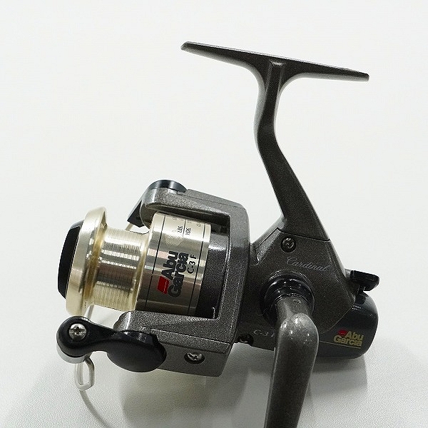 実際に弊社で買取させて頂いた【難あり】AbuGarcia/アブガルシア Cardinal C-3F カーディナル スピニングリール 箱付きの画像 1枚目