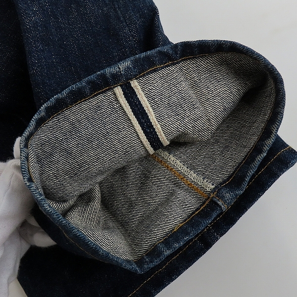 実際に弊社で買取させて頂いたLEVI'S/リーバイス 501XX 復刻 刻印555 ビッグE 赤耳 米国製 デニムパンツ 47501-0117/W33L36の画像 7枚目