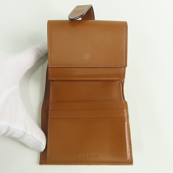 実際に弊社で買取させて頂いたCELINE/セリーヌ スモール ストラップ ウォレット トリオンフ 10H262DB7.01TAの画像 3枚目