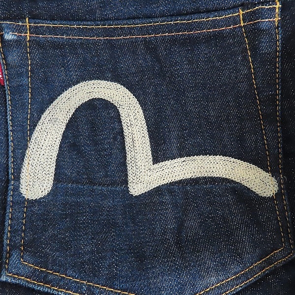 実際に弊社で買取させて頂いたEVISU/エヴィス Lot.2000 No.2 カモメ 刺繍 レギュラー ストレート デニム 30×32の画像 6枚目