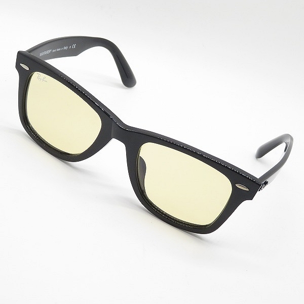 実際に弊社で買取させて頂いたRay-Ban/レイバン WAYFARER/ウェイファーラー サングラス RB2140-F 901