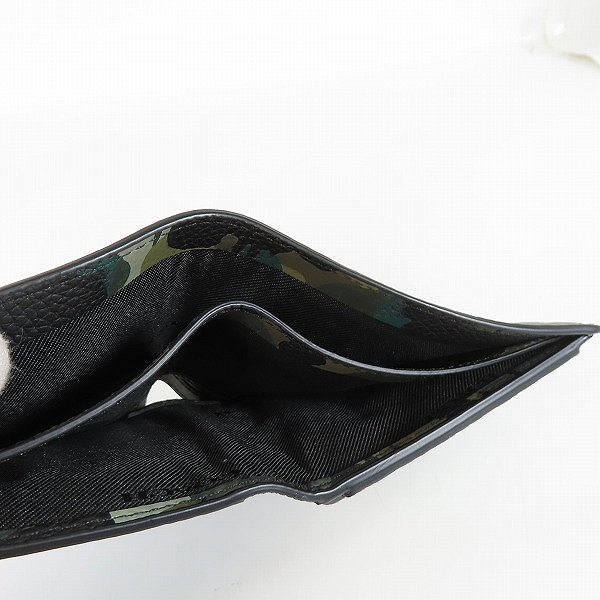 実際に弊社で買取させて頂いたCOACH/コーチ カモ柄 二つ折り財布/ウォレットの画像 4枚目