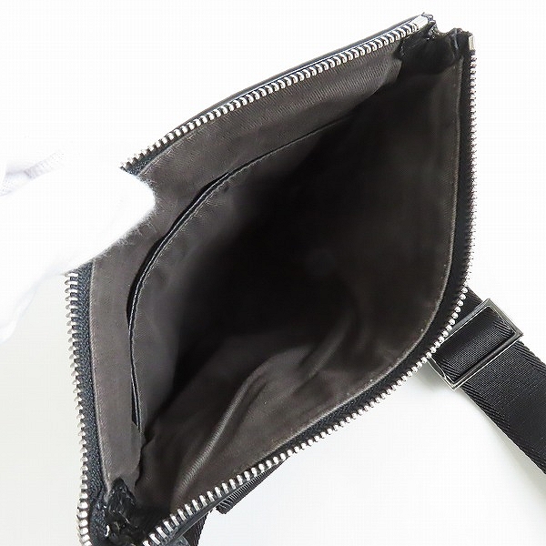 実際に弊社で買取させて頂いたHUGO BOSS/ヒューゴボス サコッシュ/ショルダーバッグ メンズの画像 4枚目