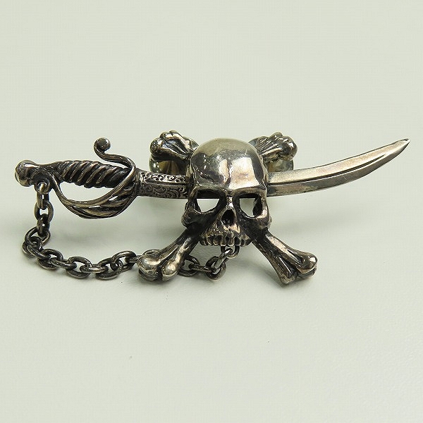 実際に弊社で買取させて頂いた【ギャラ付き】LEATHERS AND TREASURES/レザーズ&トレジャーズ スカルソード ピンバッジの画像 1枚目