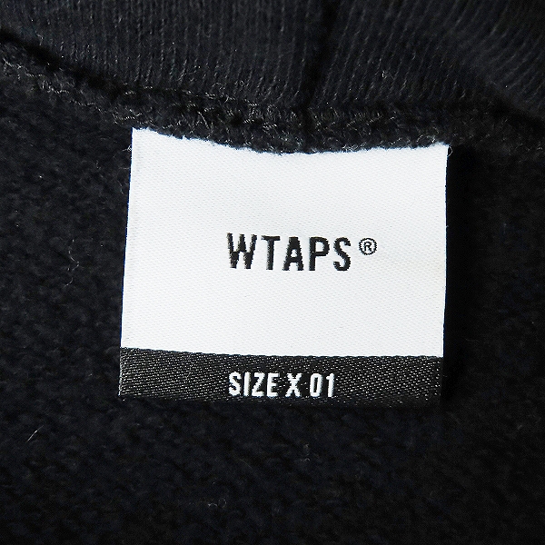 実際に弊社で買取させて頂いたWTAPS/ダブルタップス FOODIE プルオーバーパーカー 胸/バック スネイクプリント/01の画像 2枚目