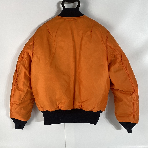 実際に弊社で買取させて頂いたALPHA INDUSTRIES/アルファ インダストリーズ リバーシブル MA-1 フライトジャケット/Mの画像 3枚目