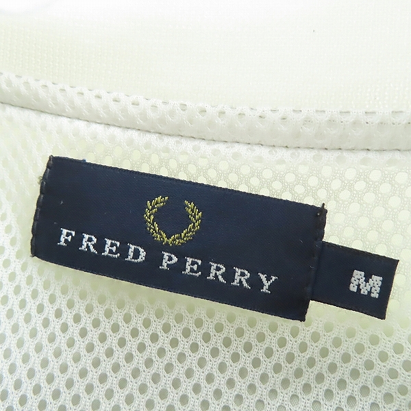 実際に弊社で買取させて頂いたFRED PERRY/フレッドペリー ナイロン ブルゾン ジャケット F2085/Mの画像 2枚目