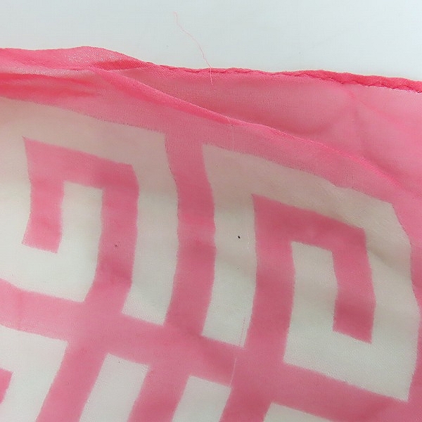 実際に弊社で買取させて頂いたGIVENCHY/ジバンシー GG柄 スカーフの画像 2枚目