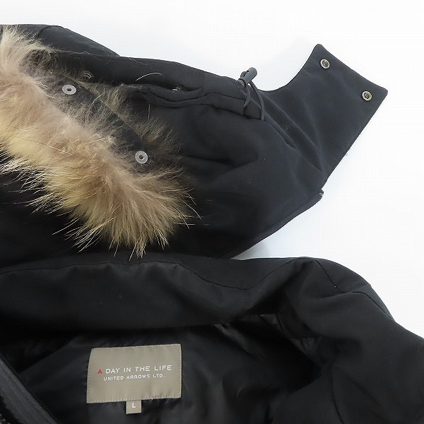 実際に弊社で買取させて頂いたUNITED ARROWS/ユナイテッドアローズ a day in the life ロングダウンジャケット ファー付き Lの画像 5枚目