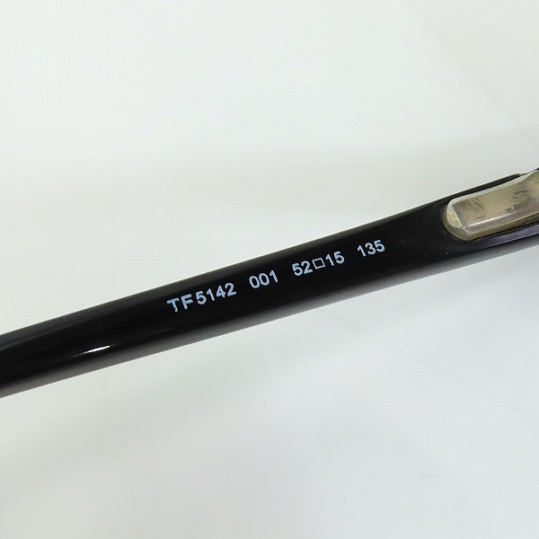 実際に弊社で買取させて頂いたTOM FORD/トムフォード 眼鏡/メガネフレーム /アイウェア TF5142 001の画像 8枚目